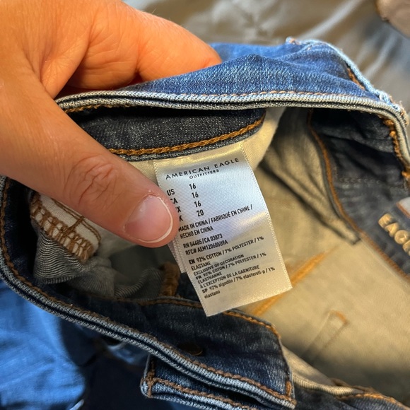 Lot of 2 American Eagle denim shorts! - Picture 5 of 6
